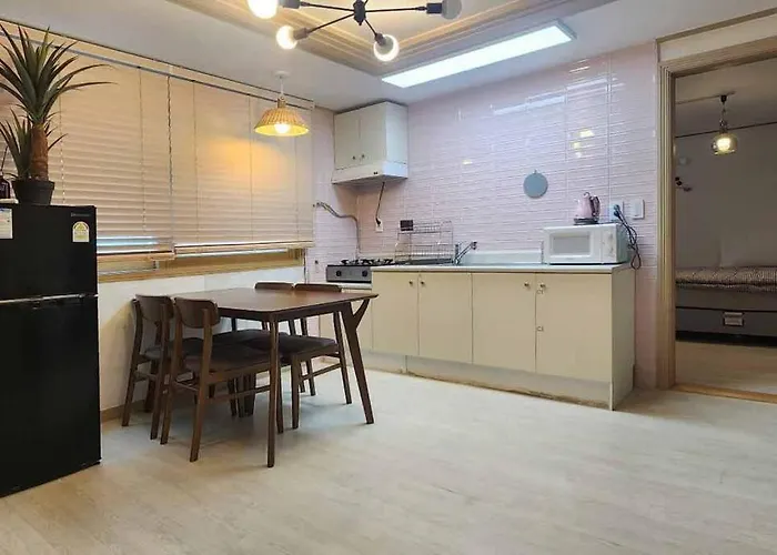 Apartment 핑크 White Linen House,3br *