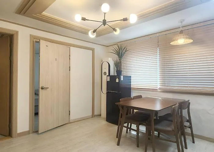 핑크 White Linen House,3br Apartment