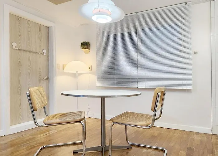 핑크 White Linen House,3br 公寓 首爾