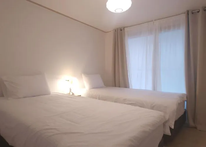 핑크 White Linen House,3br *